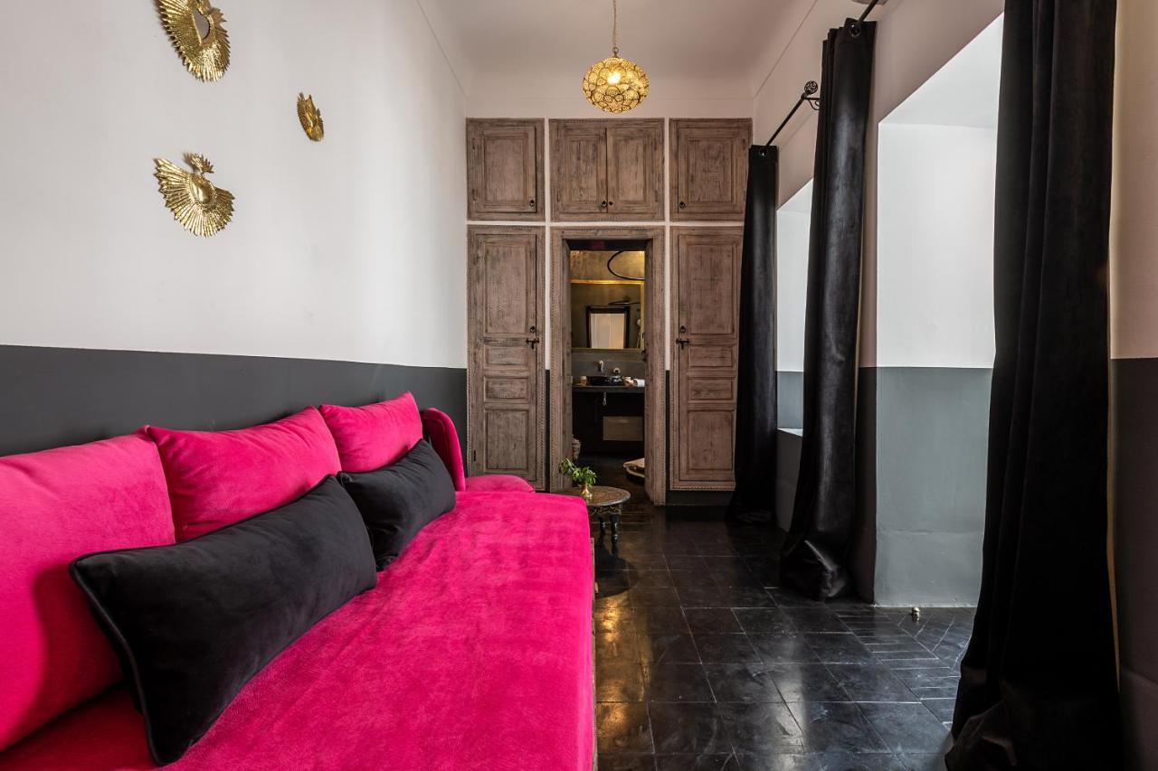 Riad La Parenthese By Sashema มาร์ราเกช ภายนอก รูปภาพ